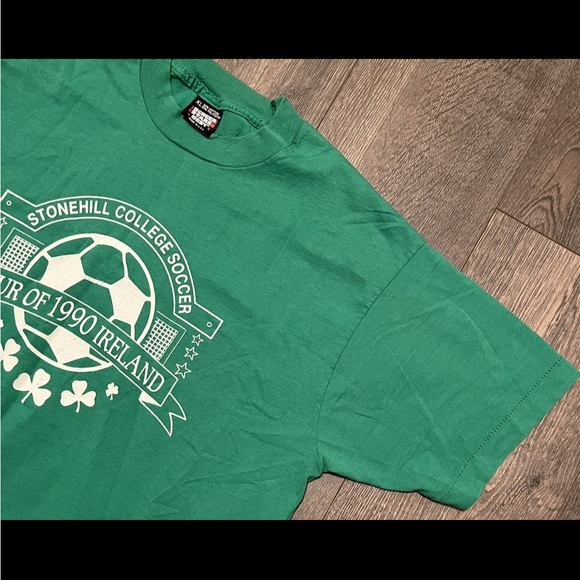 Vintage Stonehill College Soccer 1990 Tour Of Ireland Tee - Picture 2 of 3
